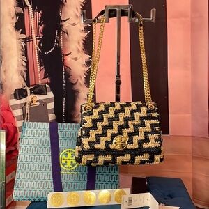 Tory Burch Full Inclusion Set